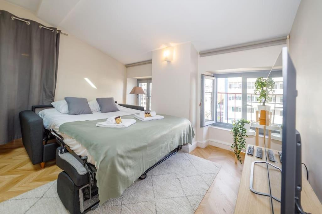 T2 Cozy Proche Du Centre Avec Canape Lit - 51blatin *